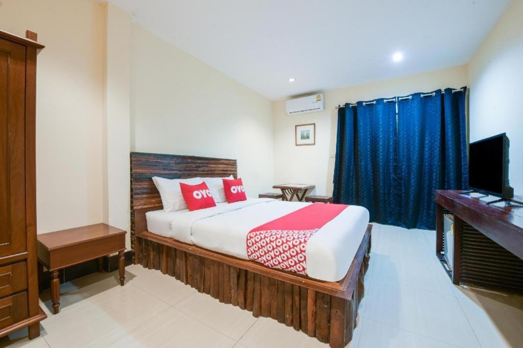 Hotel Oyo 324 Deedan 2*