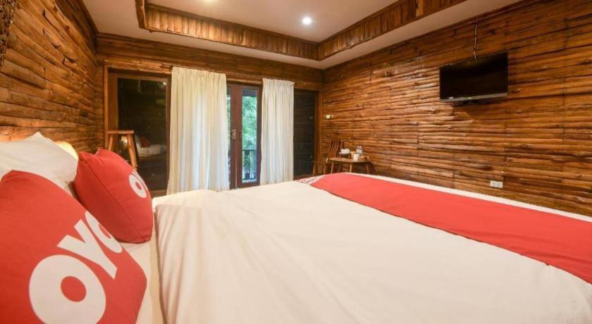 Hotel Oyo 324 Deedan 2*